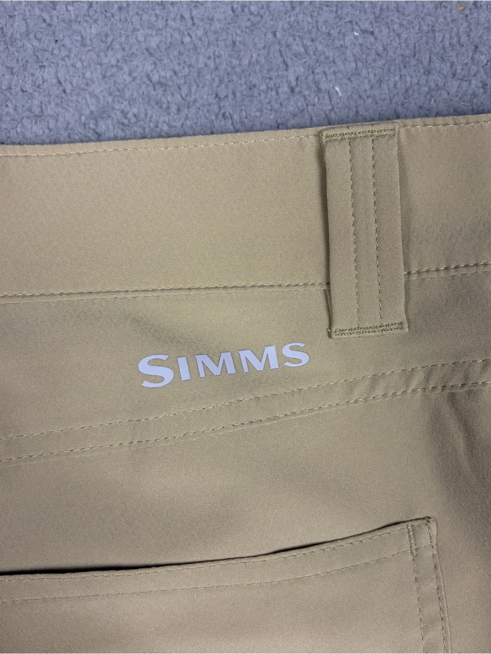 Simms Fishing Shorts Men's 36 Light Khaki Technical Athletic Zip Pocket